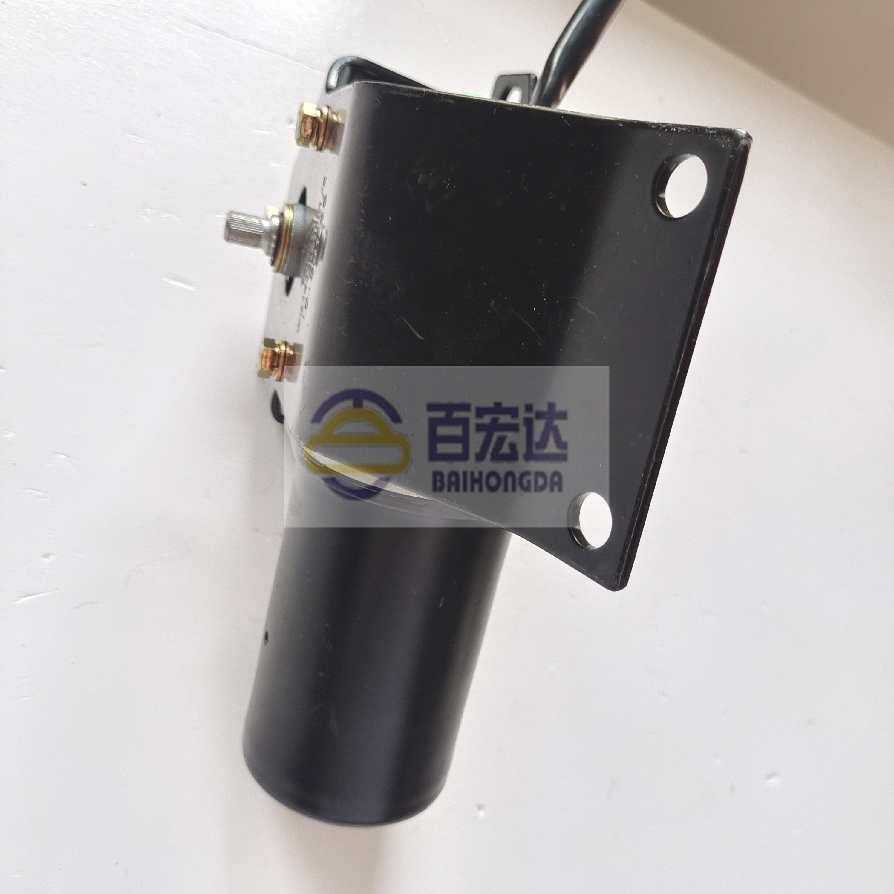 WG1642741008 / 4 Auto Parts New Wiper Motor for Sinotruk Howo LHD Auto Accessories 24V Motor