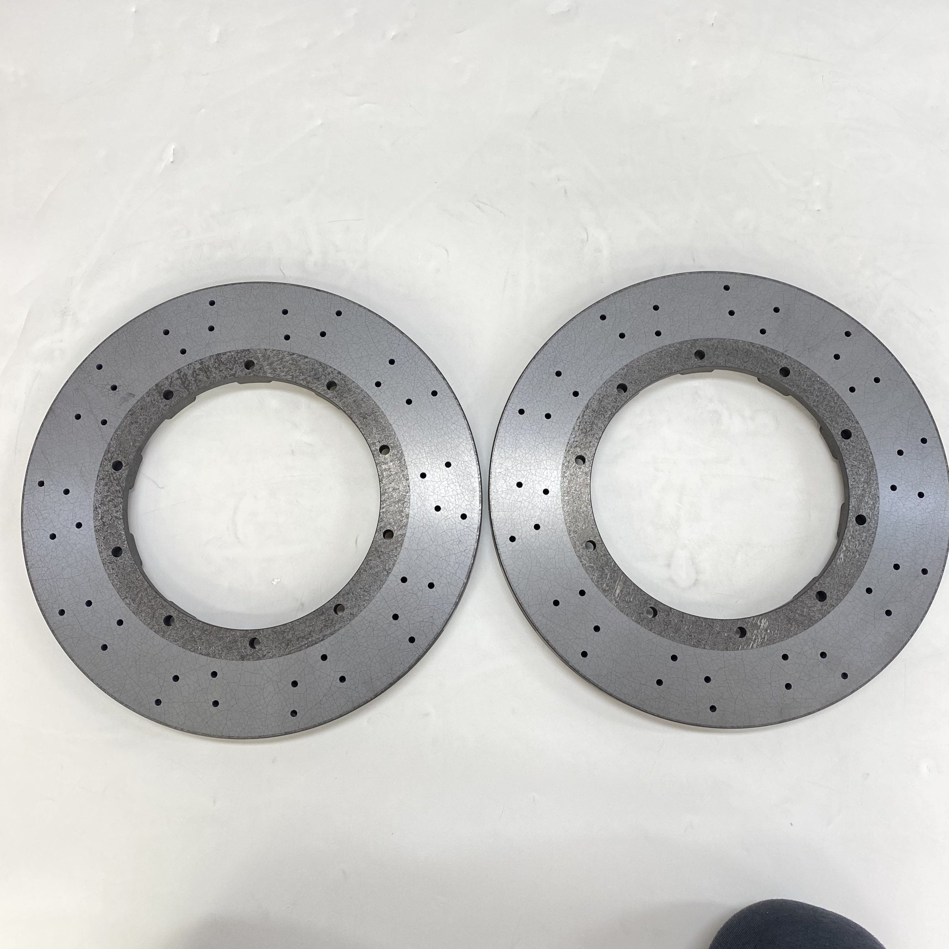 Drill Slotted OEM 95B615301J Carbon Ceramic Brake Disc Caliper for Porsche Macan