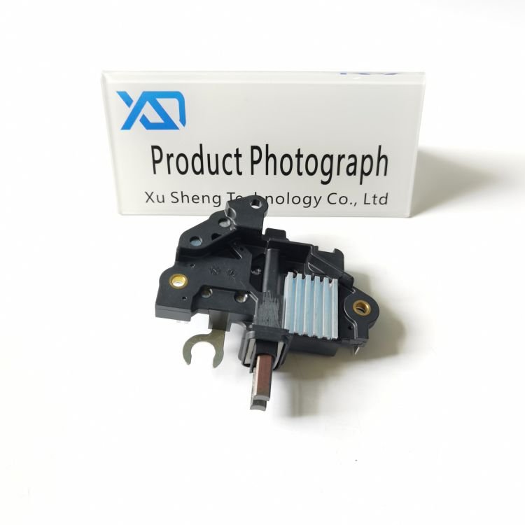 Original Voltage Regulator 8RE34B1-A 1340BP00 for Alternator of Yutong Kinlong Higer Bus.