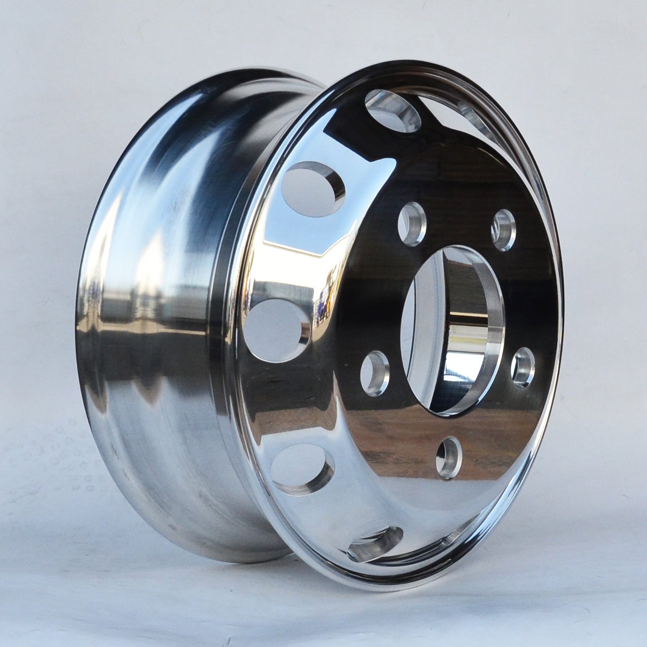 17.5X6.5 Bus and Truck Forged Wheel Rim