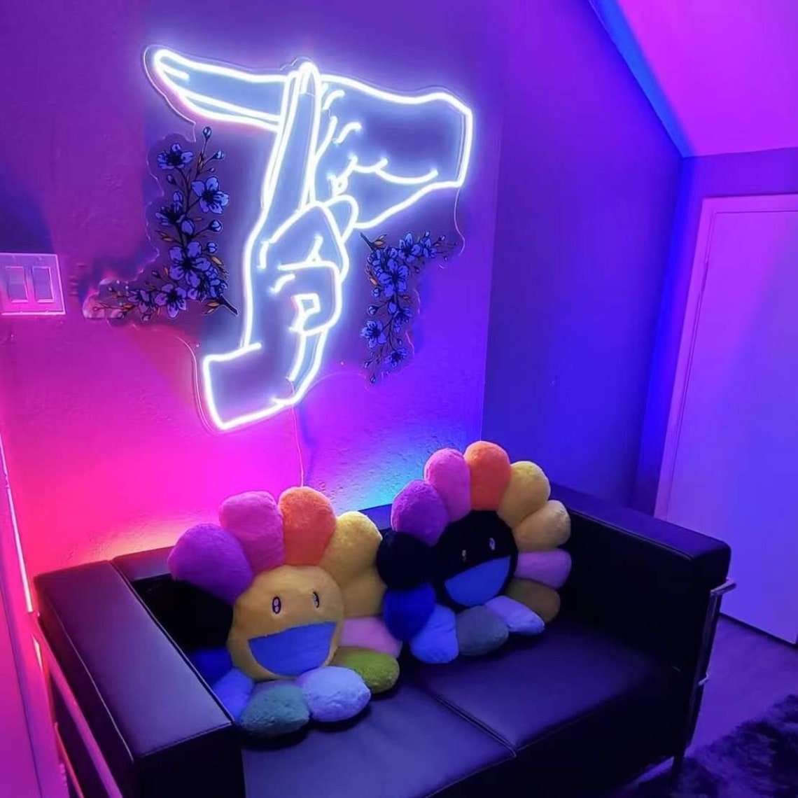 Custom LED Neon Sign Shape Light Luminous Letters Decorative Creative Light up Letters INS Wind Room Small Neon Light Sign