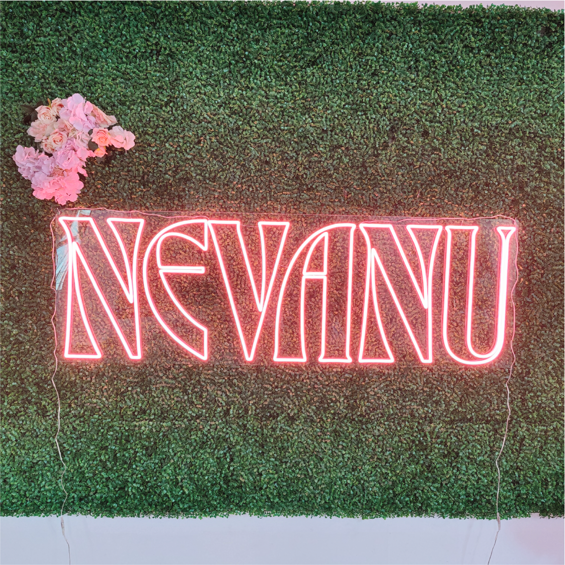Koncept Drop Shipping 24inch Led Illuminated Acrylic Board Open Neon Sign Wall Mounted Hanging Neon Sign for Shop