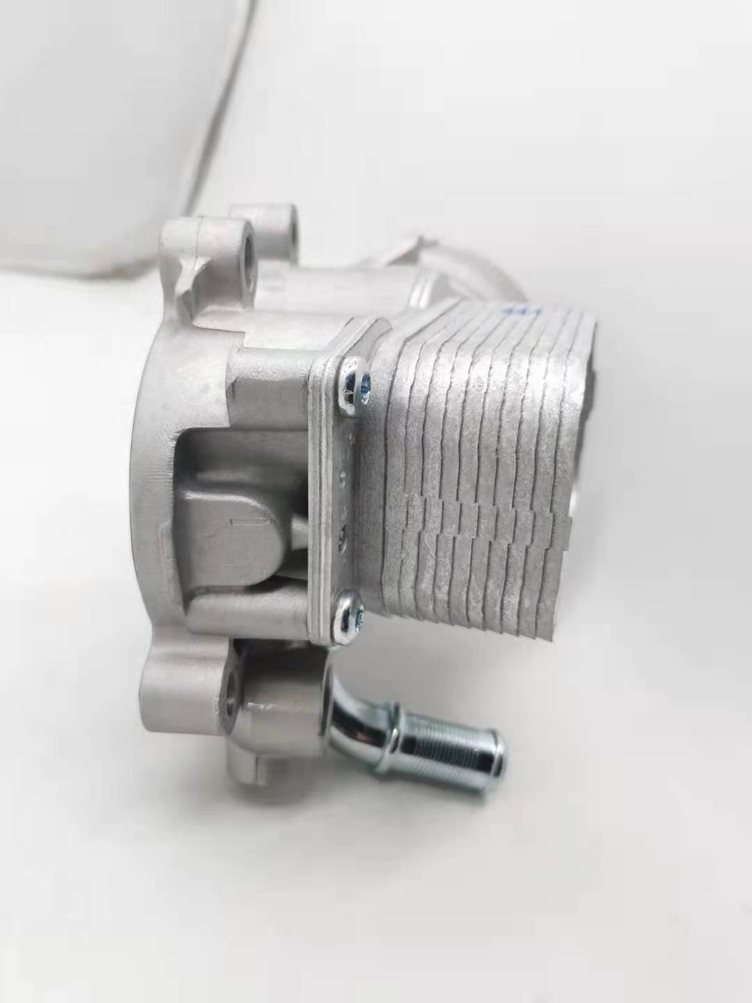 Car Oil Cooler Assembly for Peugeots Citroens Fiats Fords Volvos 2.0 Hdi 1103T3 1103S4 1103L3 9672654380 30725675 3M5Q6L625BA