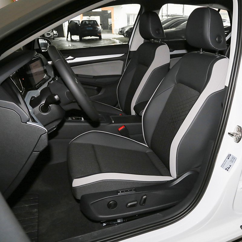 2024 Golf 280TSI DSG Pro 50 Years Legend Edition Mini Hatchback Car Turbo Engine FWD Drive R17 Tires Leather Bus Features