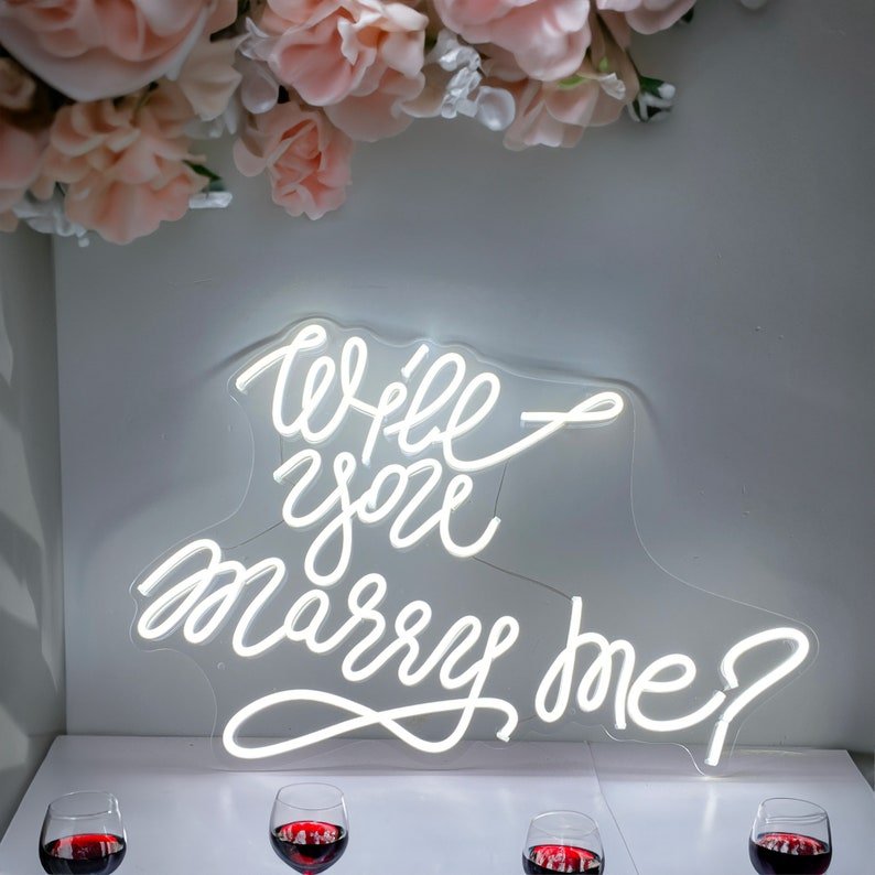 Custom Made 3D Wall Mounted Hanging Acrylic 12V LED Neon Light Letter Sign for Shop Home Party Wedding Decoration