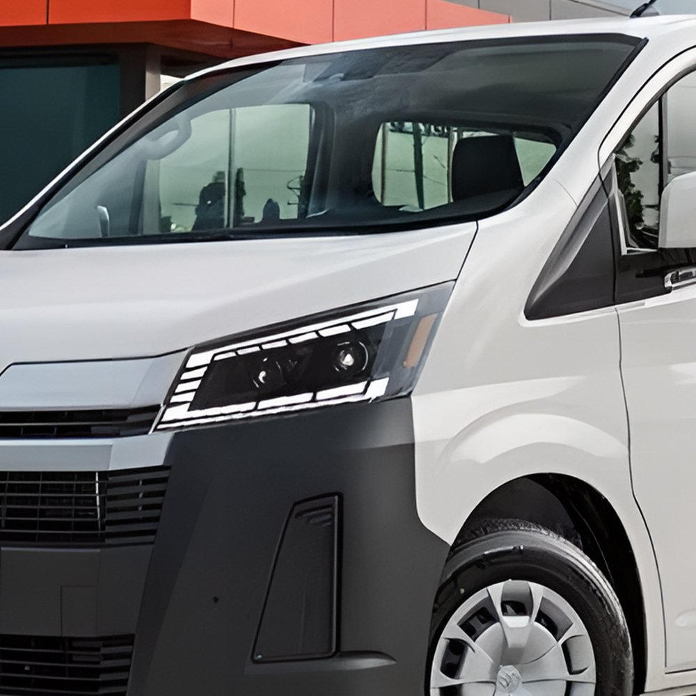 For Hiace 2019-2022 Car Front Lamps Assembly Upgrade LED Auto Headlight Dual Beam Lens Dynamic Turn Signal Light Accessories