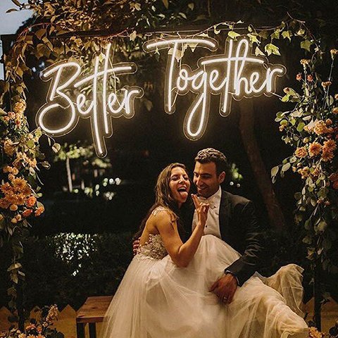 Rebow Dropshipping Game Shaped Led Neon Sign Light Acrylic Mr and Mrs Sign Neon for Wedding Party Decor