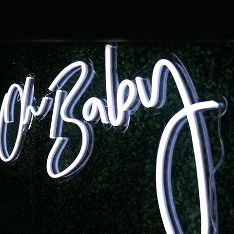 Rebow Dropshipping Game Shaped Led Neon Sign Light Acrylic Mr and Mrs Sign Neon for Wedding Party Decor