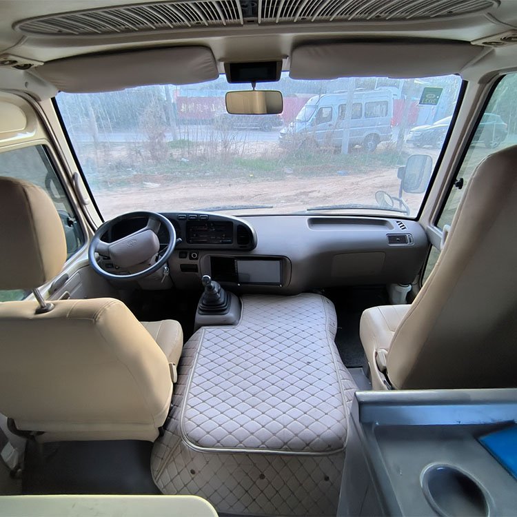 Hot Sale Used to Yota Coaster Used Bus Second Hand Mini Bus Euro 2 3 Standard Diesel Engine LHD RHD 9 19 20 Seater Used to Yota