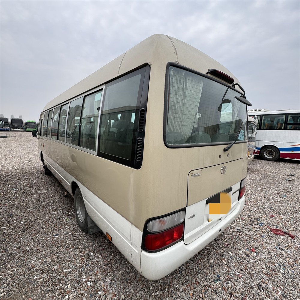 Manufacturer Wholesale Used Bus toyota coaster 17-23 Seats with Diesel Engine Leather Seats Good for School Bus Using