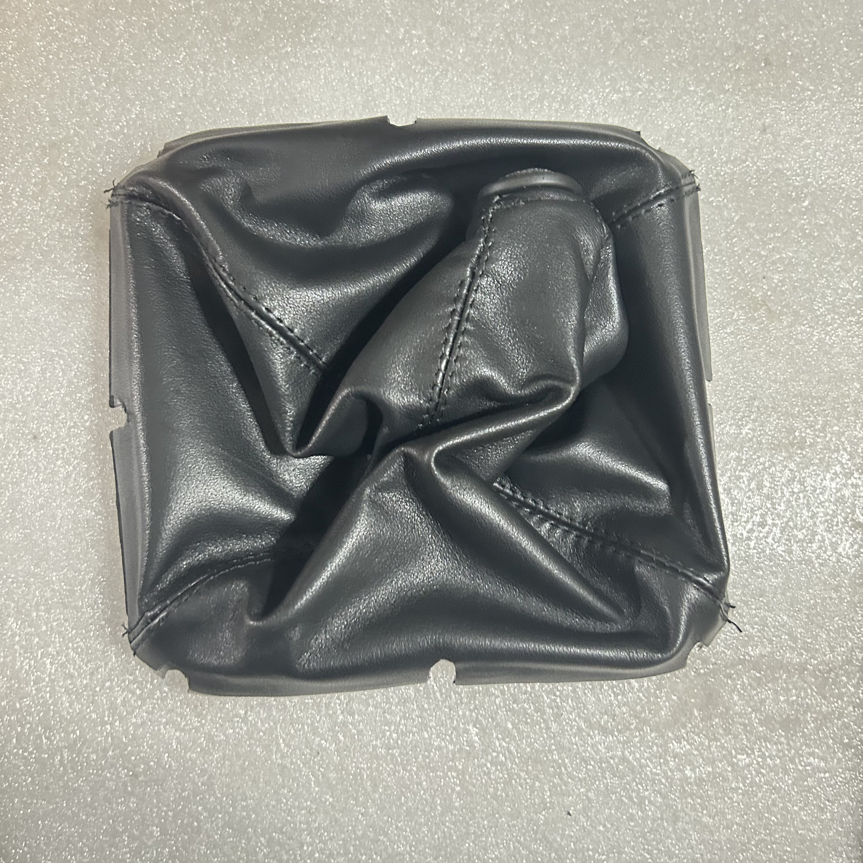 Hot Sale of the Same Car Dust Cover for Bus Driver Brake Set Accessories High-quality Shift Lever Leather Cover
