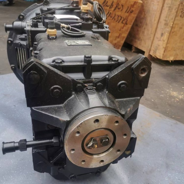 Bus Parts 5 Speed 1:8 Ratio Gearboxes QJ805 QJ705 Transmission