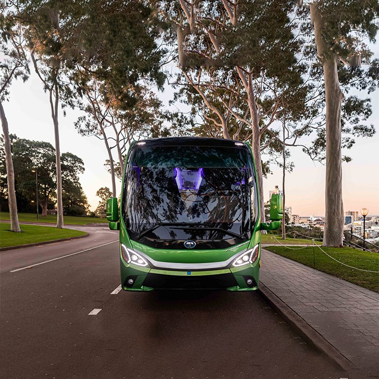 China Factory's New 12m 14m Luxury Electric Passenger Bus 57+1 Seats 60 Seaters RHD Pure Automatic Coach Bus