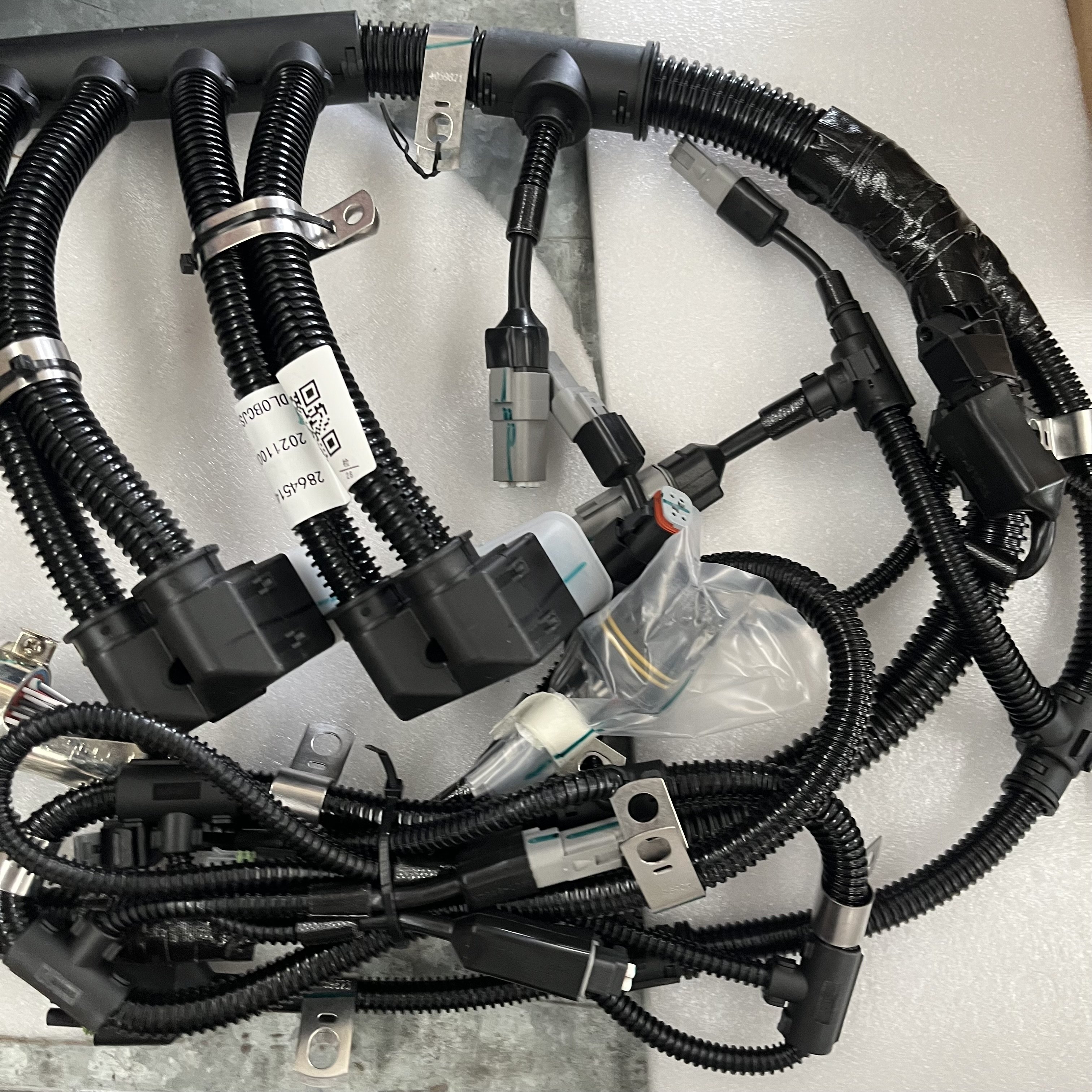 High Quality YIKANG Selling Original Wholesale Cummins 5346207 Engine Accessories Electronic Control Module Wiring Harness