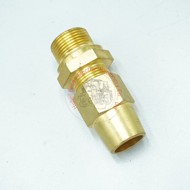 Diesel Engine Parts 5305362 5290513 Male Union 5305362 5290513 5259983