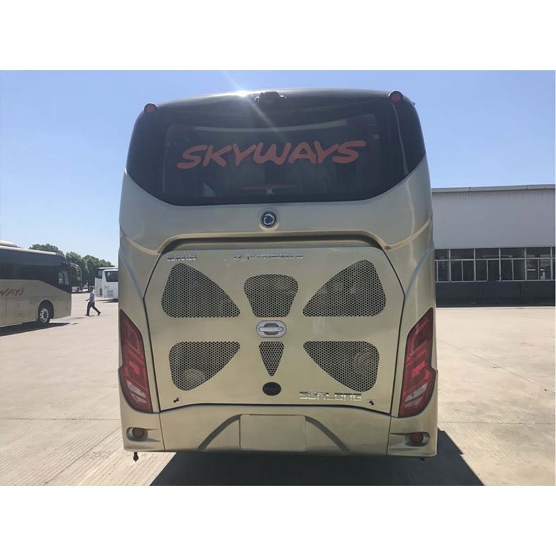 Higer Used Coach Bus 50 Seats RHD Front Engine Automatic Diesel New 48 Seater Passenger Coach Bus Price Includes Toilet
