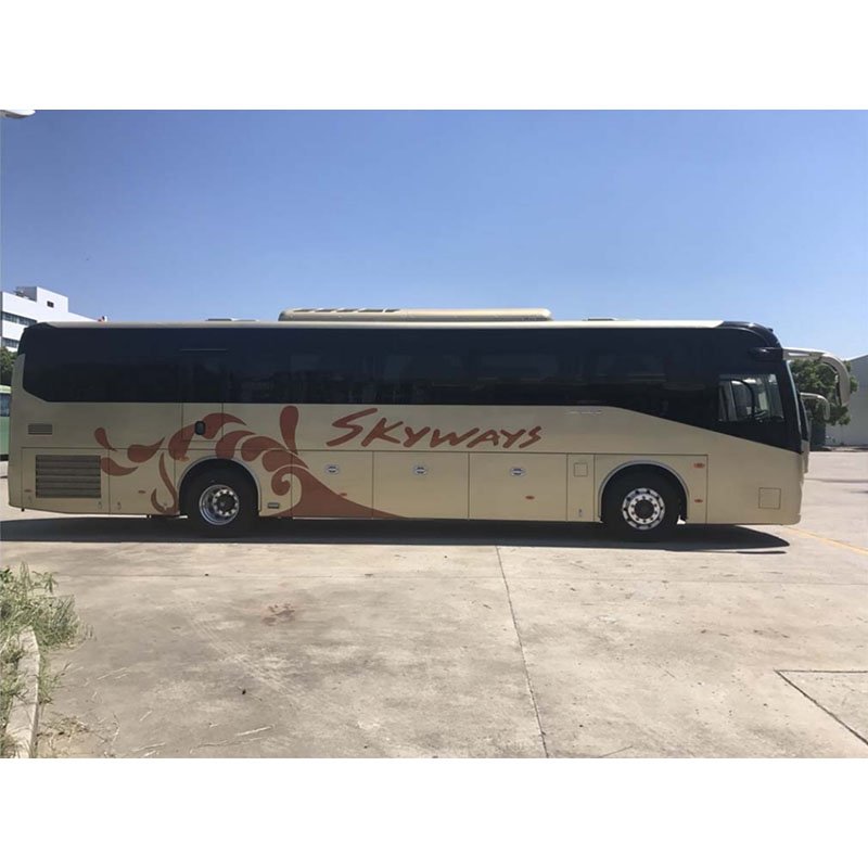 Higer Used Coach Bus 50 Seats RHD Front Engine Automatic Diesel New 48 Seater Passenger Coach Bus Price Includes Toilet