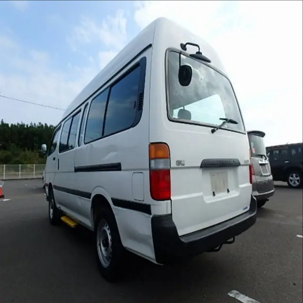 Used Toyota Hiace High Roof Minibus & Bus with 3.5L Electric Fuel 0 16 Seats Leather Seats Left Steering Rear Camera 0 16 Seats