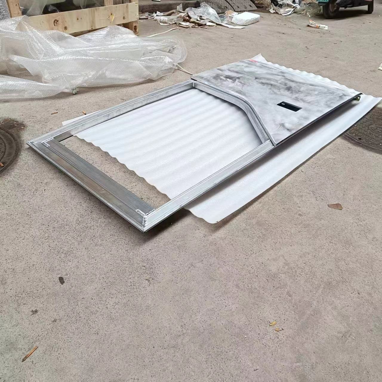 High Quality Bus Front Door Frame Assembly Bus Body Accessories for Golden Dragon