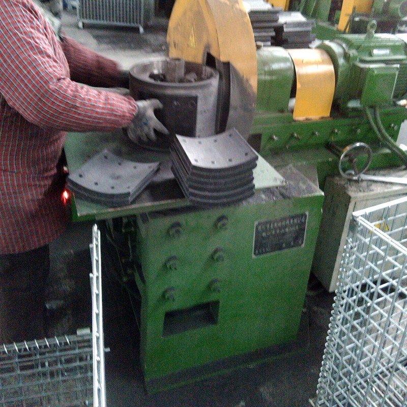 Truck Brake Lining Manufacturer