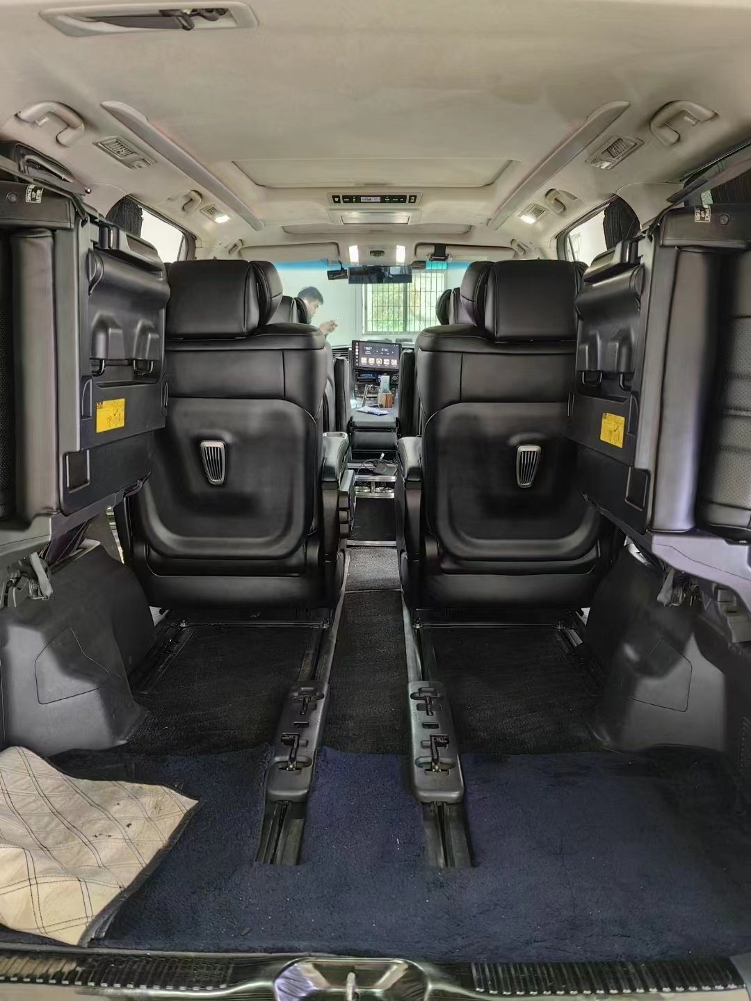 Factory Price Custom Cheap Electric Van Seat With Full Leather Nappa Leather for Vito Hiace Alphard Vellfire