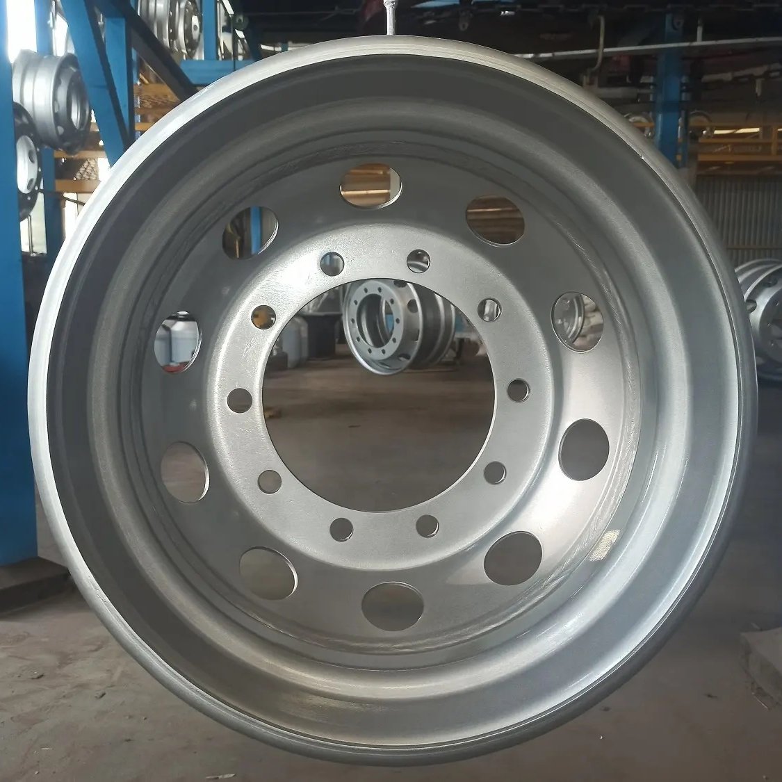 9.0 X 22.5 19.5*8.25 Inch Bus Truck Steel Tubeless s Wheel Rim 22.5 X 8.25 Truck Wheel with 10 Hole