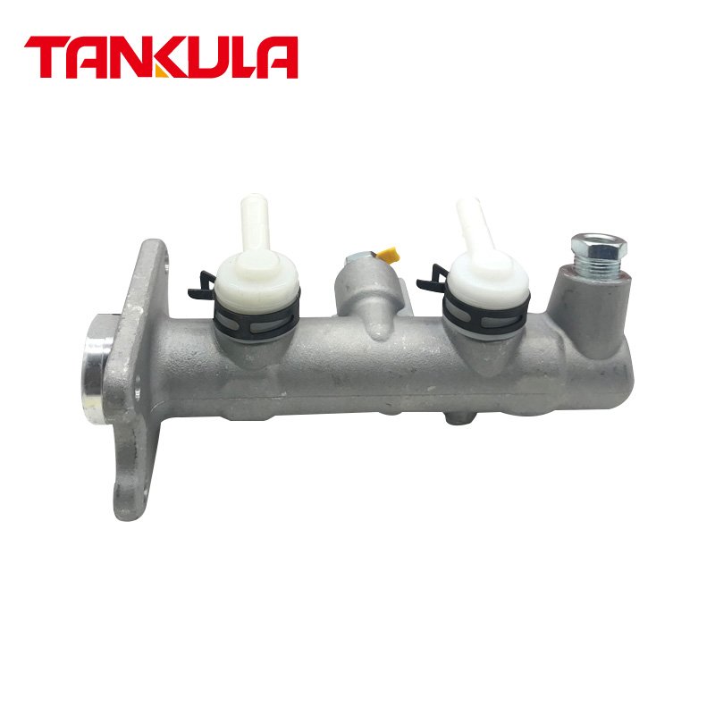 High Quality 47201-36392 47201-36390 47201-36430 Car Spare Parts Brake Master Cylinder for Toyota coaster Bus 2004-2016