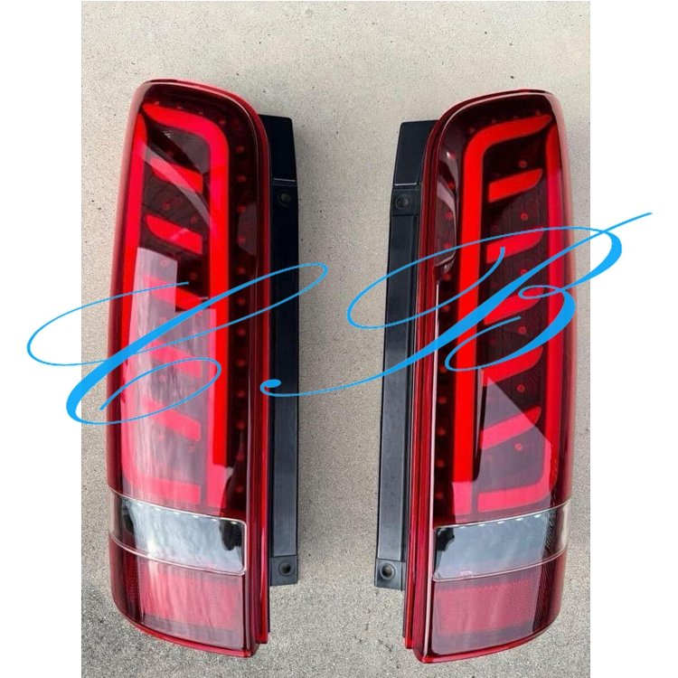 Smoke LED Tail Lamp Rear Brake Light for Caravan Urvan NV350 E26 2012-2020 Red Black LED Taillights Back Auto Lamps Parts