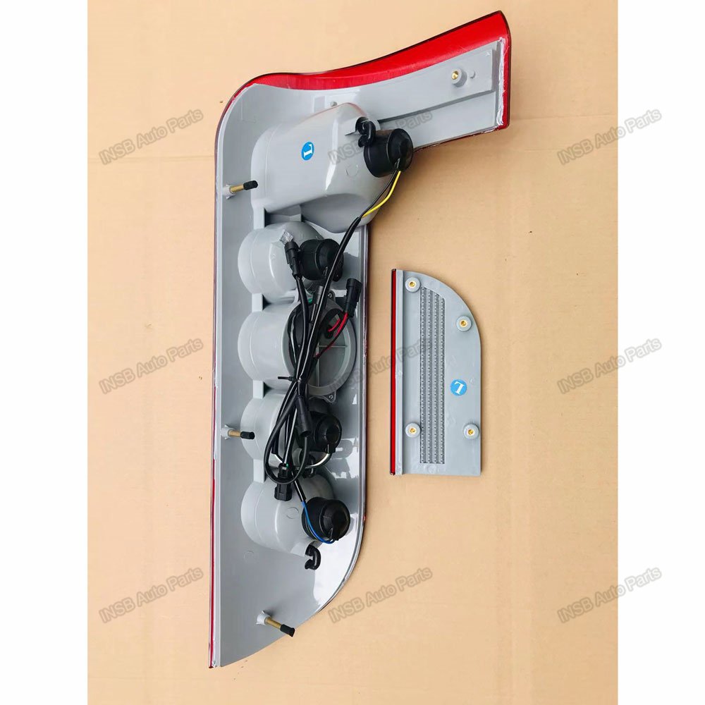 Rear Lamp for Higer KLQ6148 KLQ6138 KLQ6129 KLQ6128 KLQ6123 KLQ6938 KLQ6798 Coach Bus Spare Parts INSB02-019