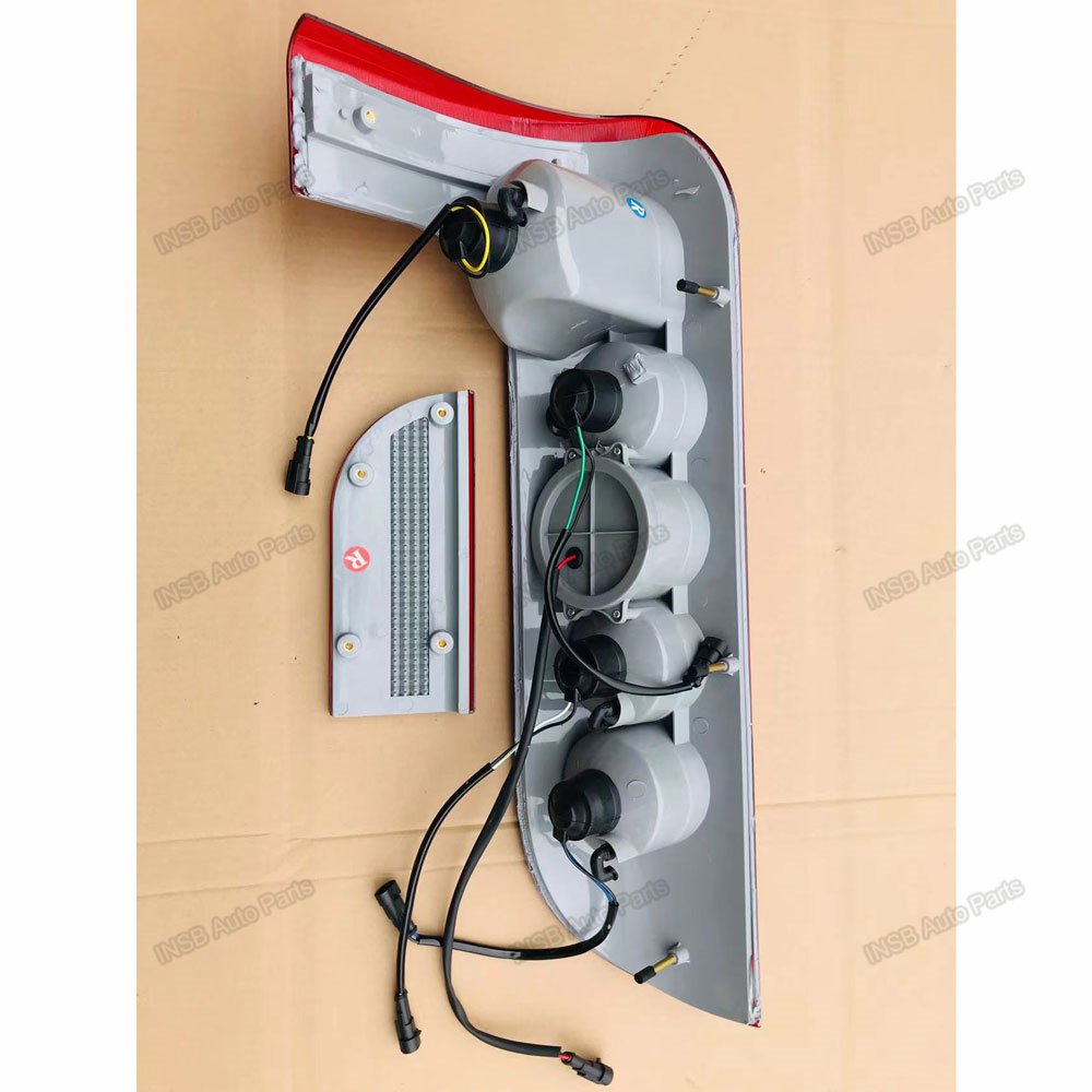 Rear Lamp for Higer KLQ6148 KLQ6138 KLQ6129 KLQ6128 KLQ6123 KLQ6938 KLQ6798 Coach Bus Spare Parts INSB02-019