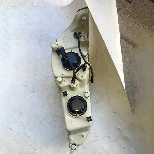 Jinlong Bus Headlight Bus Y236100470 Combination Headlight-Left 6127G Comes Standard With 24V