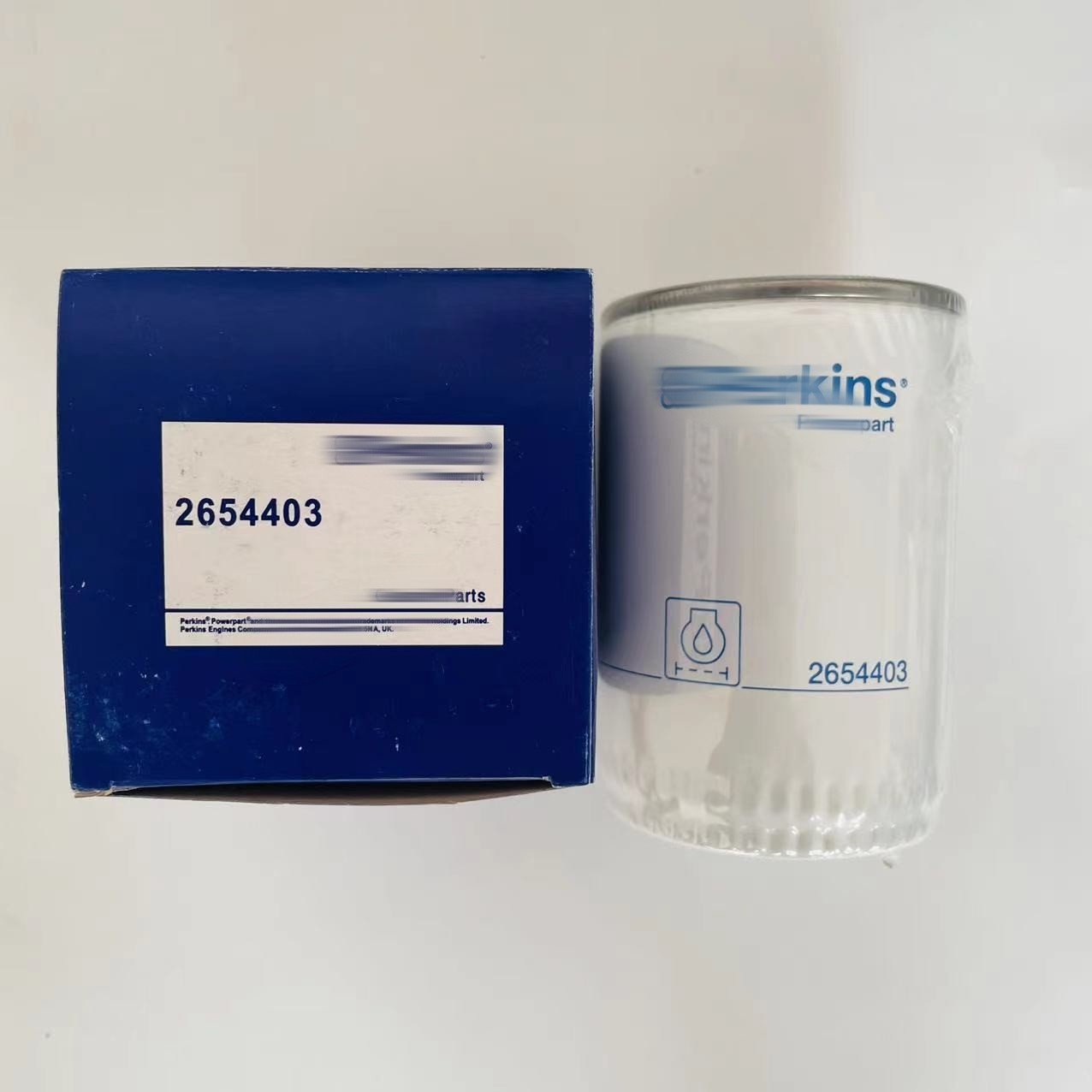 High Quality Genuine Logo Truck Parts Special Truck Diesel Filter 26561118
