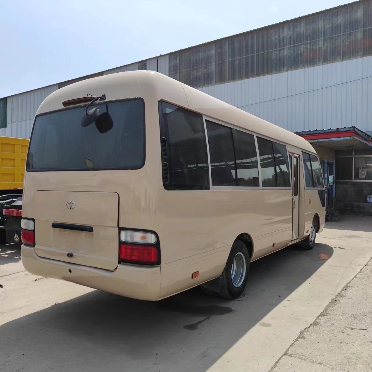 Used Toyota Coaster Bus Secondhand China Toyota Coaster 30 Seater Bus Used