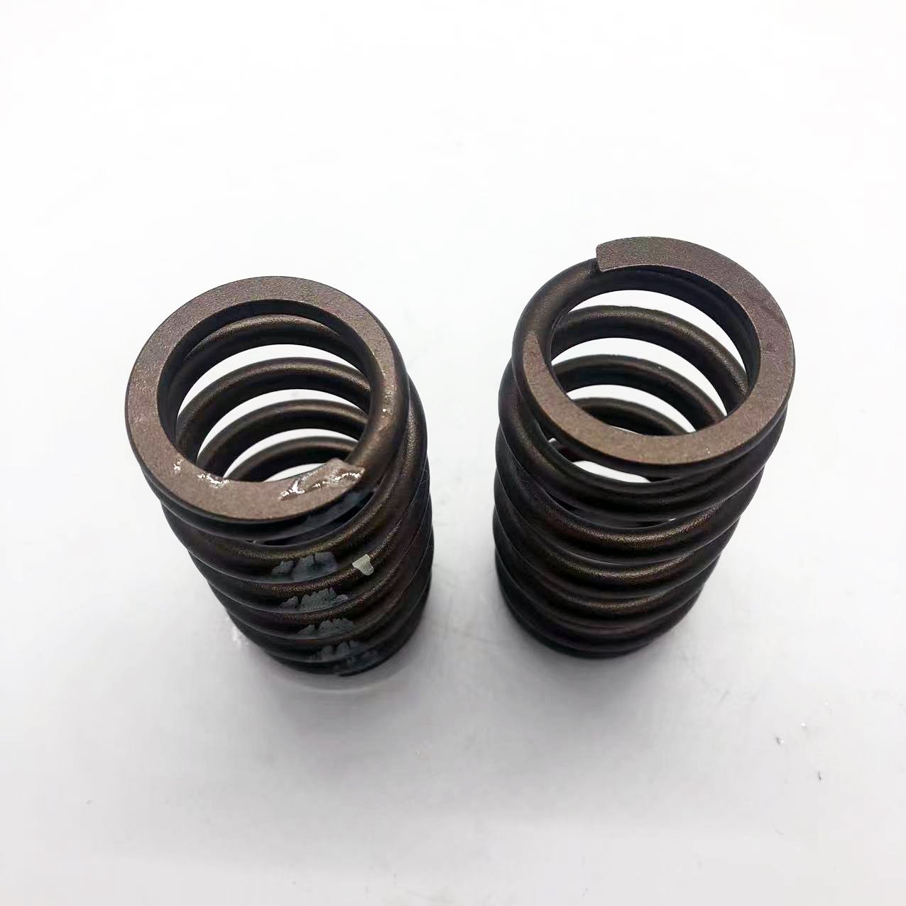 China Factory Wholesale 6BT Engine Parts Valve Spring 3916691