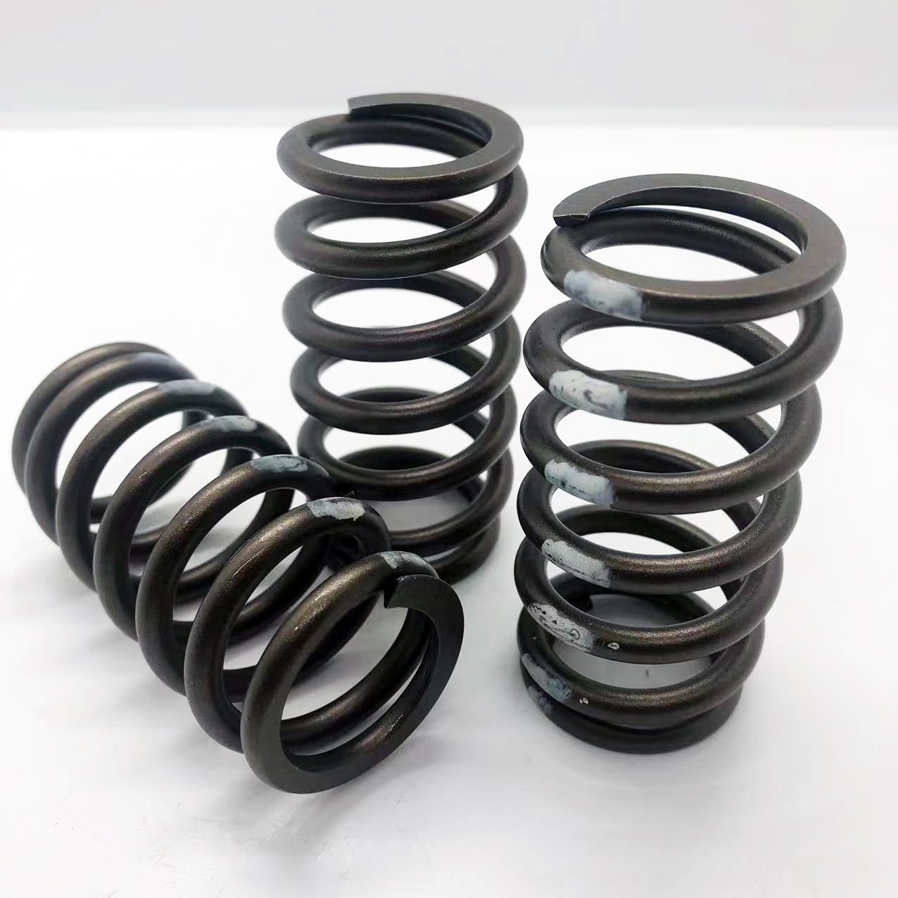 China Factory Wholesale 6BT Engine Parts Valve Spring 3916691