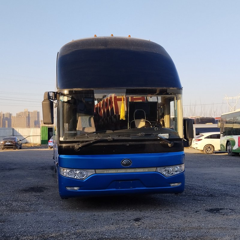Used 12 Meter Diesel Passenger Coach Bus with 55 Seats Manual Transmission Type for Sale