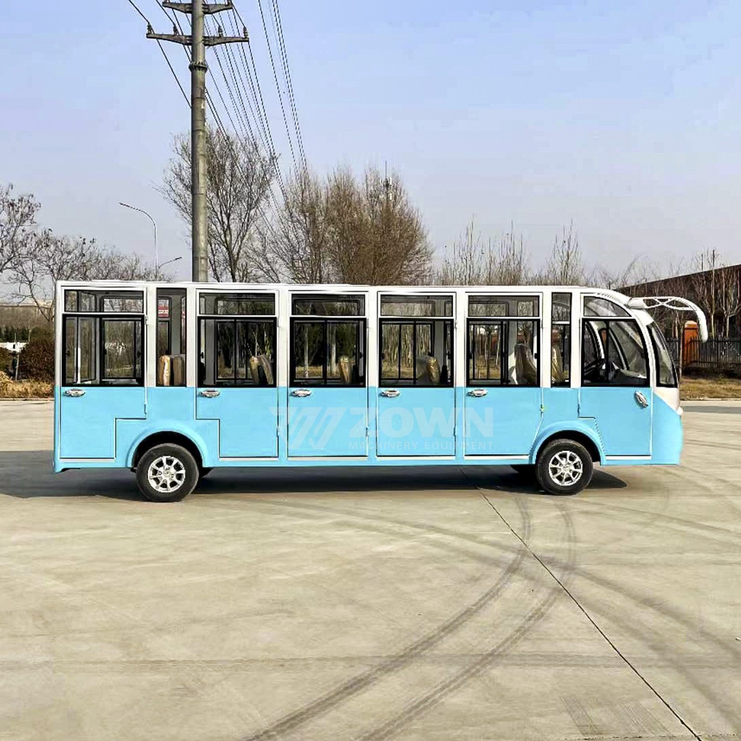Factory Customized High Safety Fully Enclosed School Bus for Sale