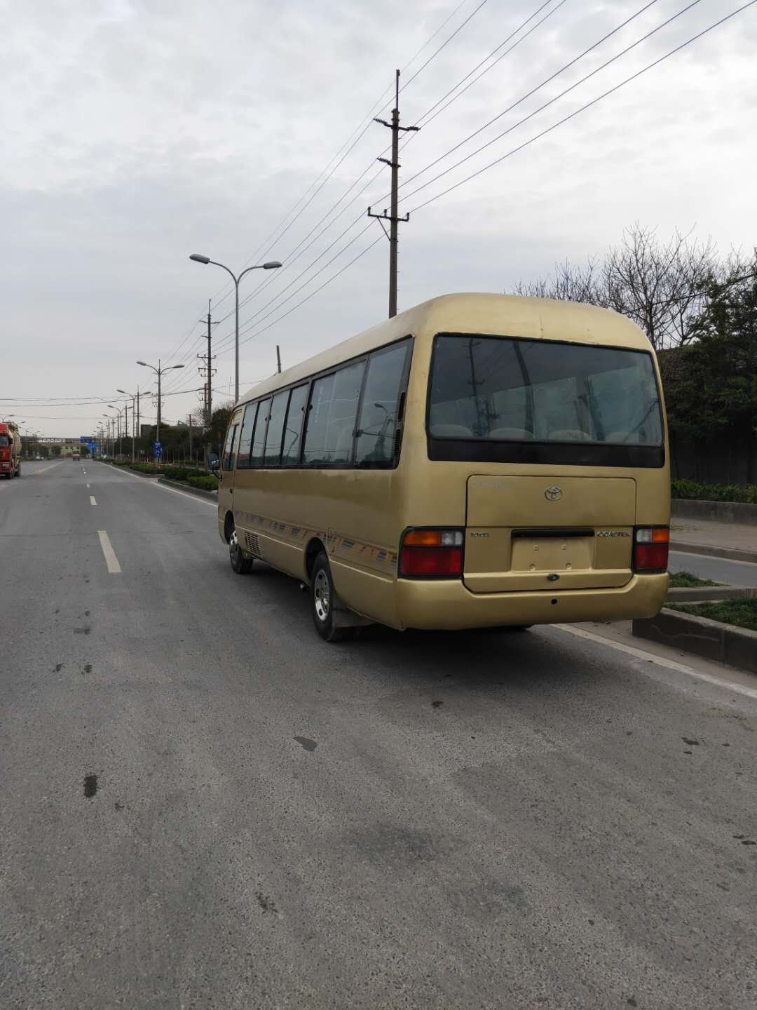 Original Japan Used Toyota Coaster Mini Bus for Sale 23-30 Seater Bus Passenger Bus Left Hand Drive Good Performance