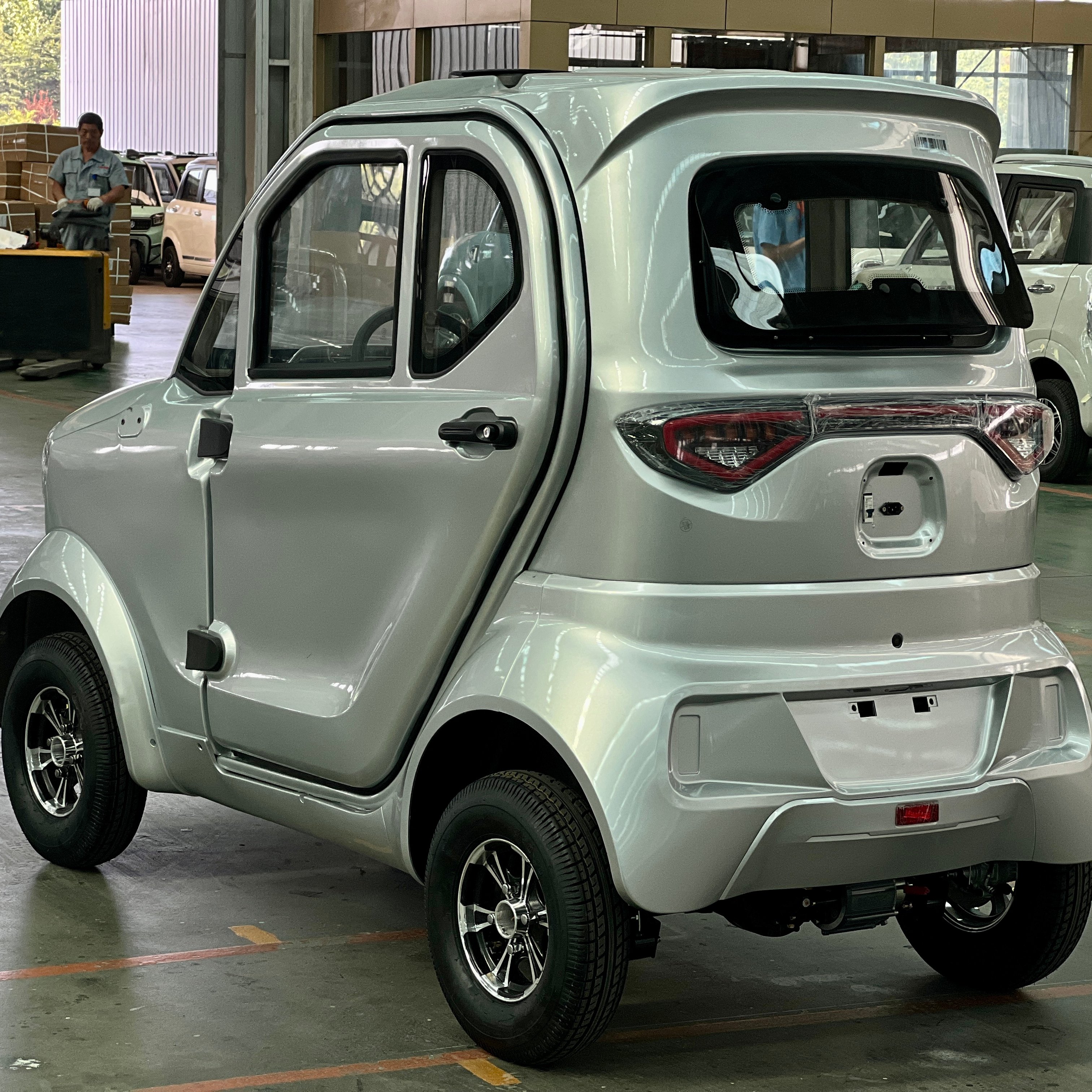 New Four-wheel New Energy Electric Four-wheel Mini Electric Motorcycle New Shift Small Motorcycle