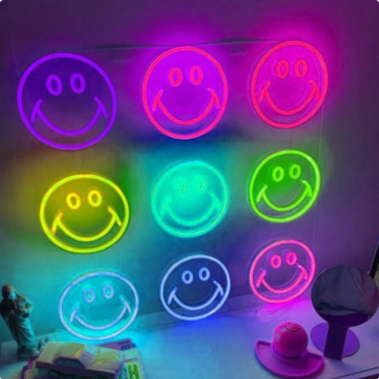 Silicone LED Neon Sign Smiley Face Neon Sign Inner Design LED Neon Light for Wall Decoration