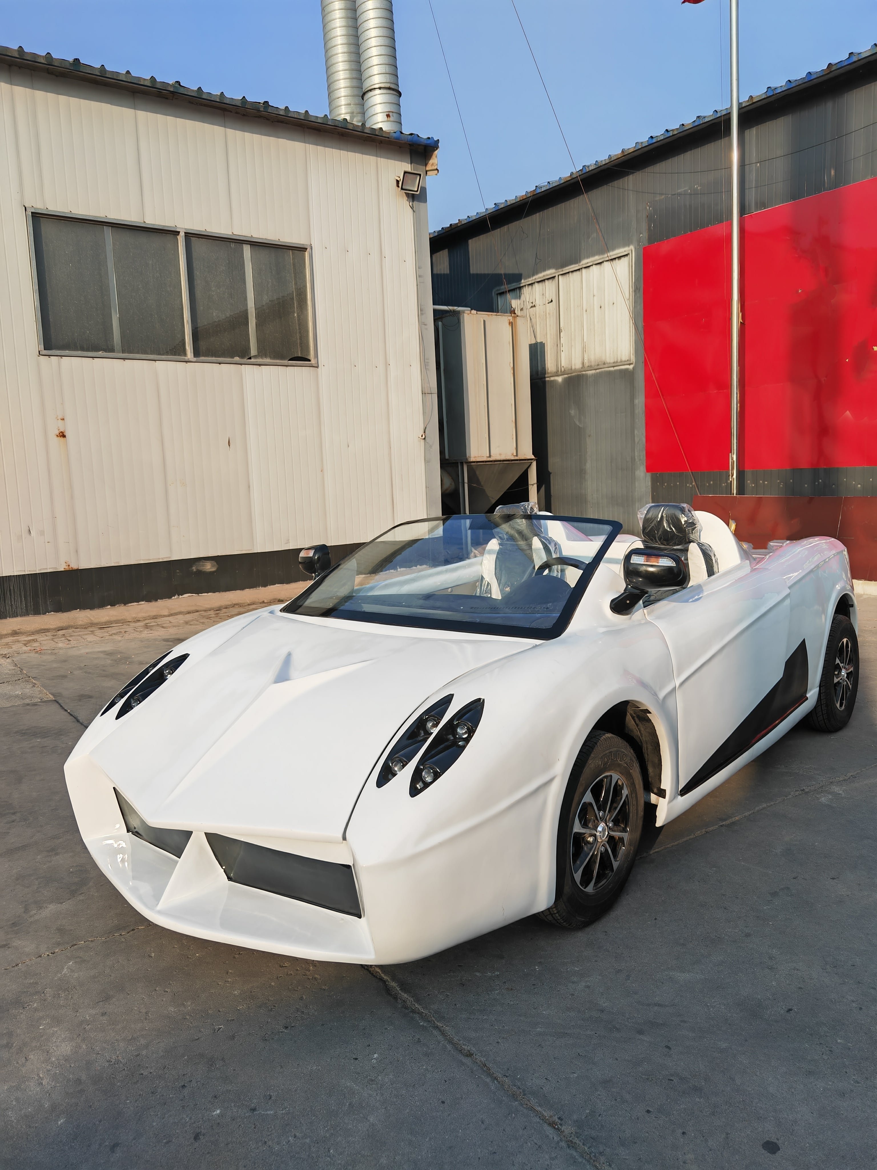 Factory Hot Sale Automobile Adult Low Speed New Energy Sightseeing Vehicle Roadster Used Car