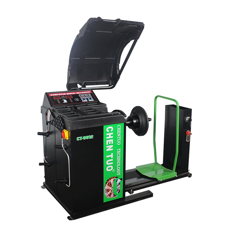 Heavy Truck and Tire Remover Spare Parts Car Bus Wheel Balancer for Sale