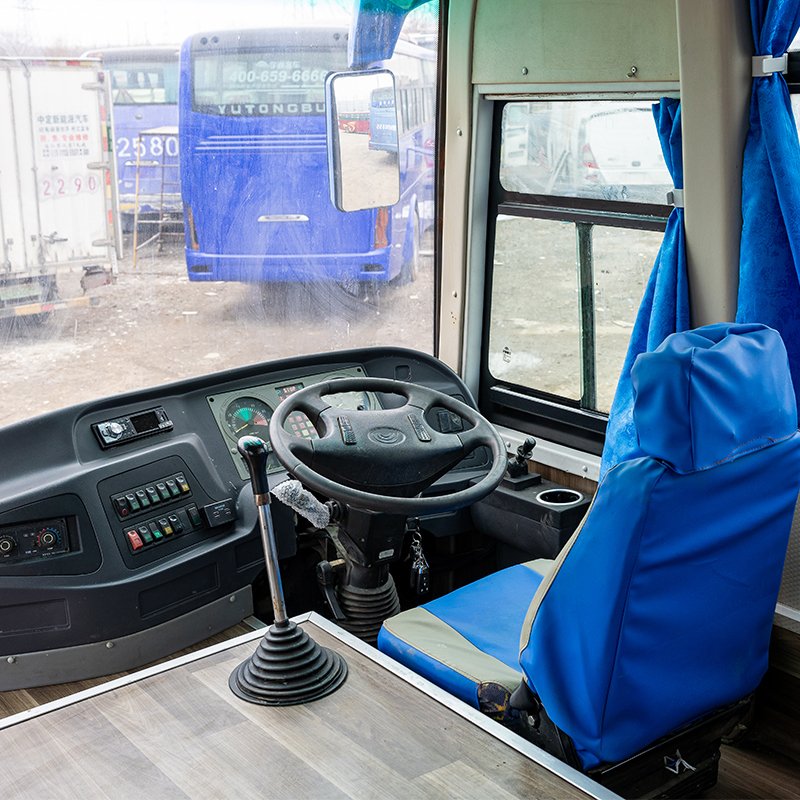 Used Chinese Buses ZK6112 Front Engine 60 Seaters Africa Tough Road Second Hand Buses with Price