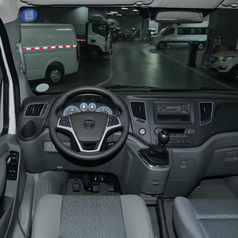 2024 Foton Toano 4X4 VAN 5-Door 3-Seat MPV Mini Bus Diesel Cars with Manual Gearbox Foton Tuyano Light Passenger Bus
