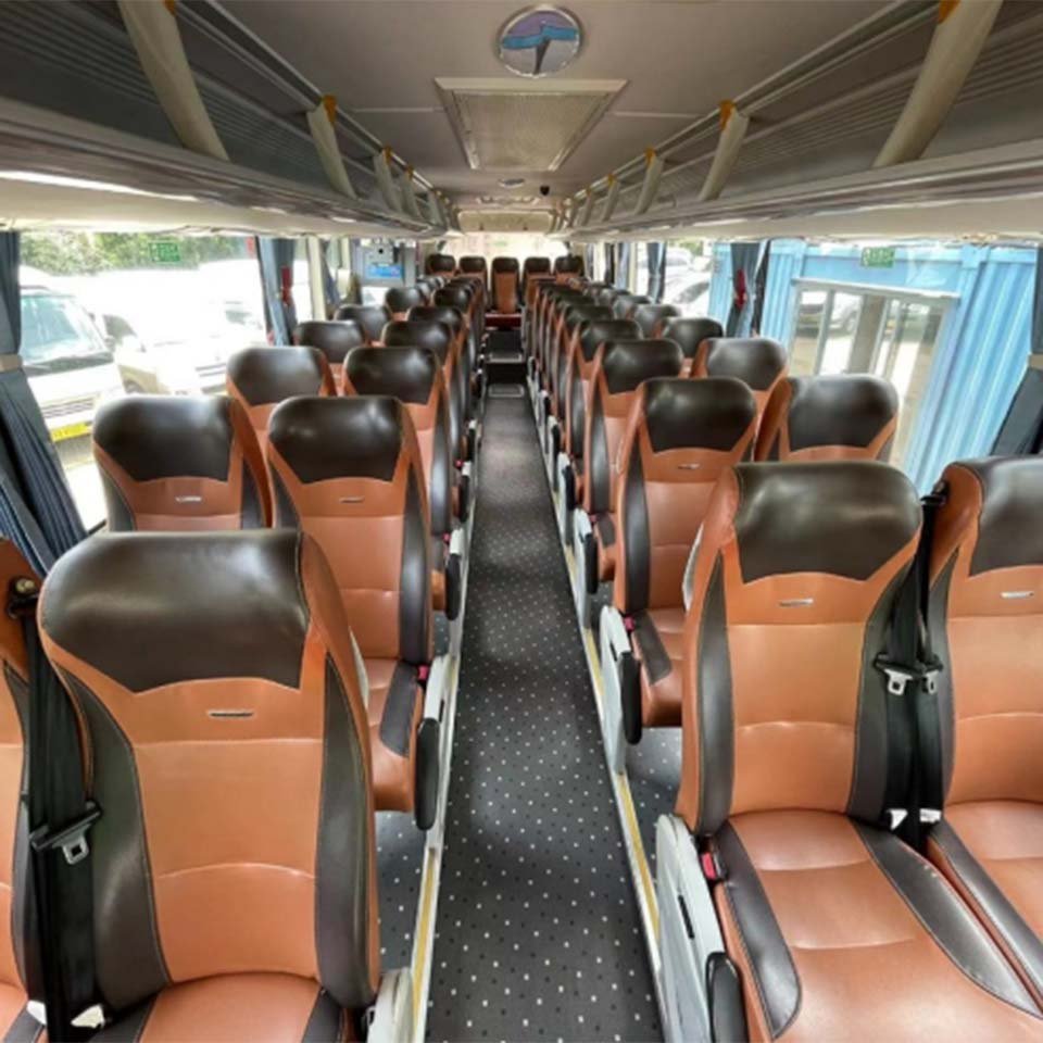 Dragon 44 Seats Used Coach Bus Left-hand Drive Golden Man Truck & Bus Full Set Manual 3 Wheel Motorcycle Gas Manual 6 - 8L 15000