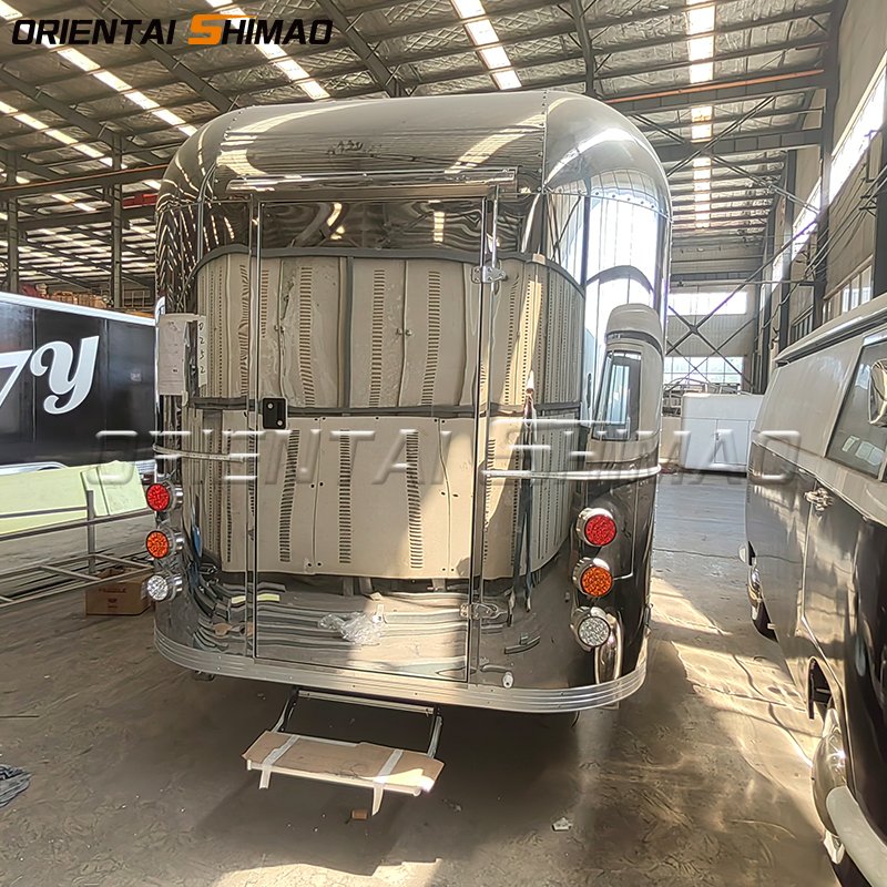Mini Towable Mobile Catering Trailer Fully Equipped Small Airstream Fast Food Truck Trailer for Sale