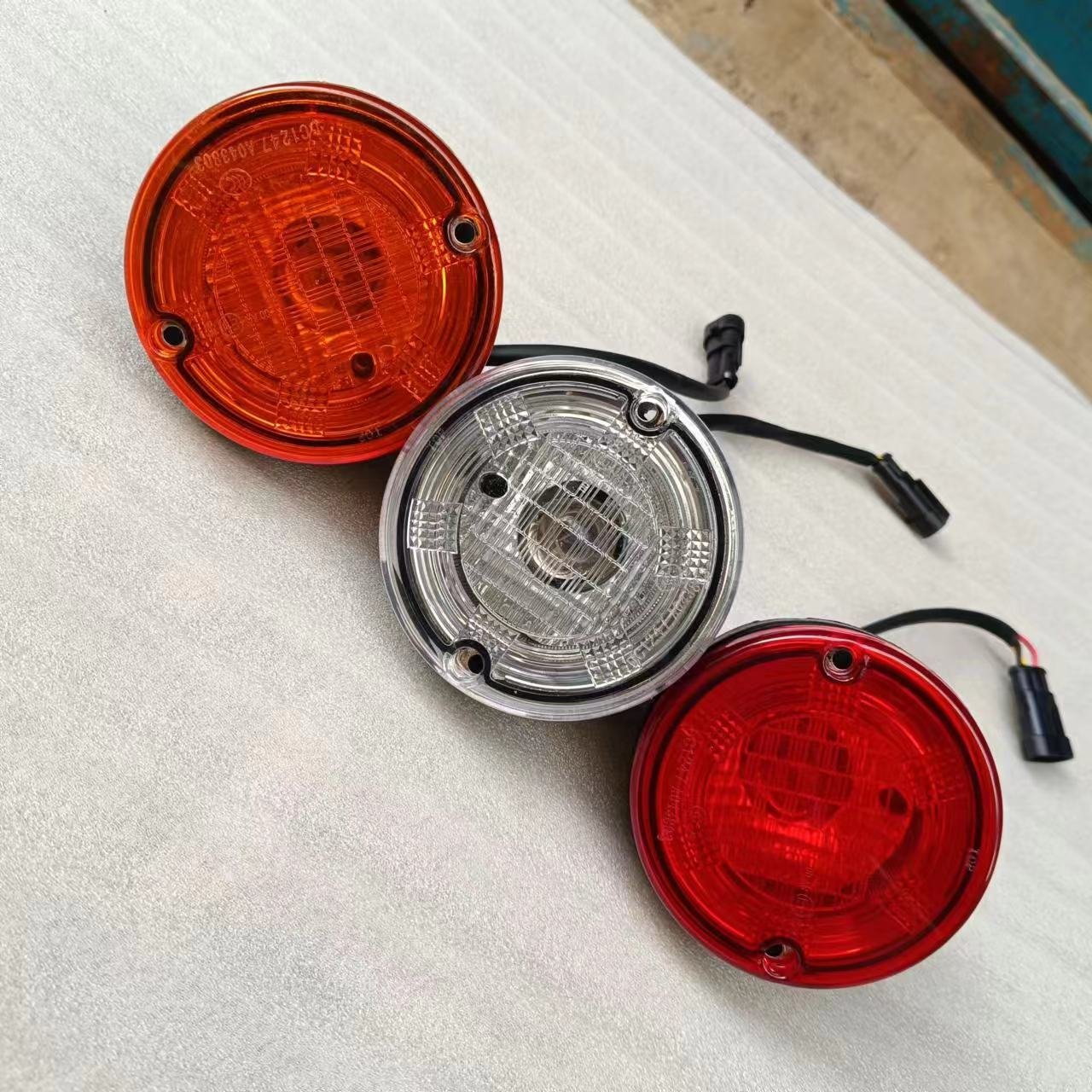 Hot Sale Bus Light Yellow Round Bulb 24v Rear Turn Signal Indicator Lamp