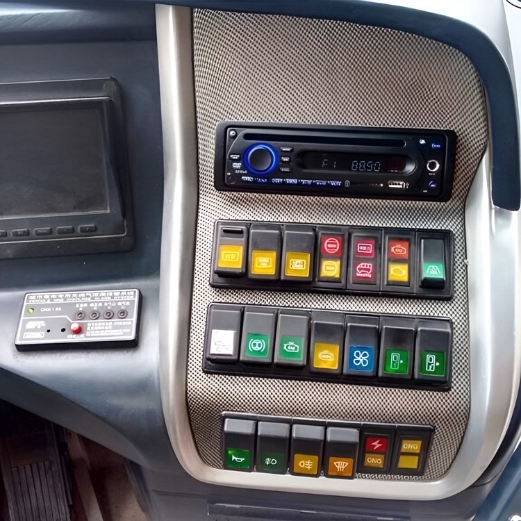 MIC One Din Bus CD DVD Player 24V Bus Amplifier Media Player MP3 Entertainment Radio FM Announcer Audio System for Bus