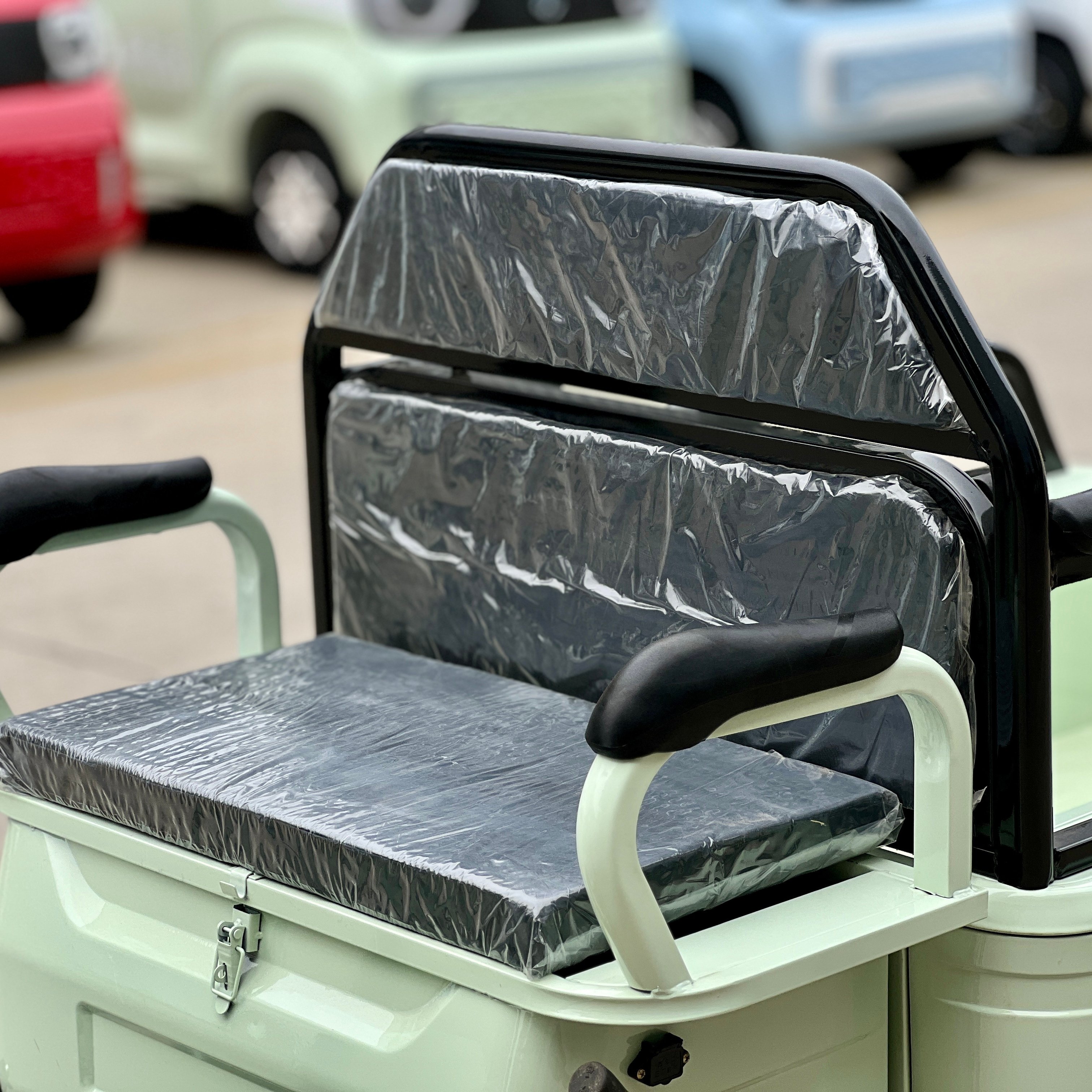 Factory Direct Newly Designed Small Passenger-carrying Tricycle Is Light and Comfortable
