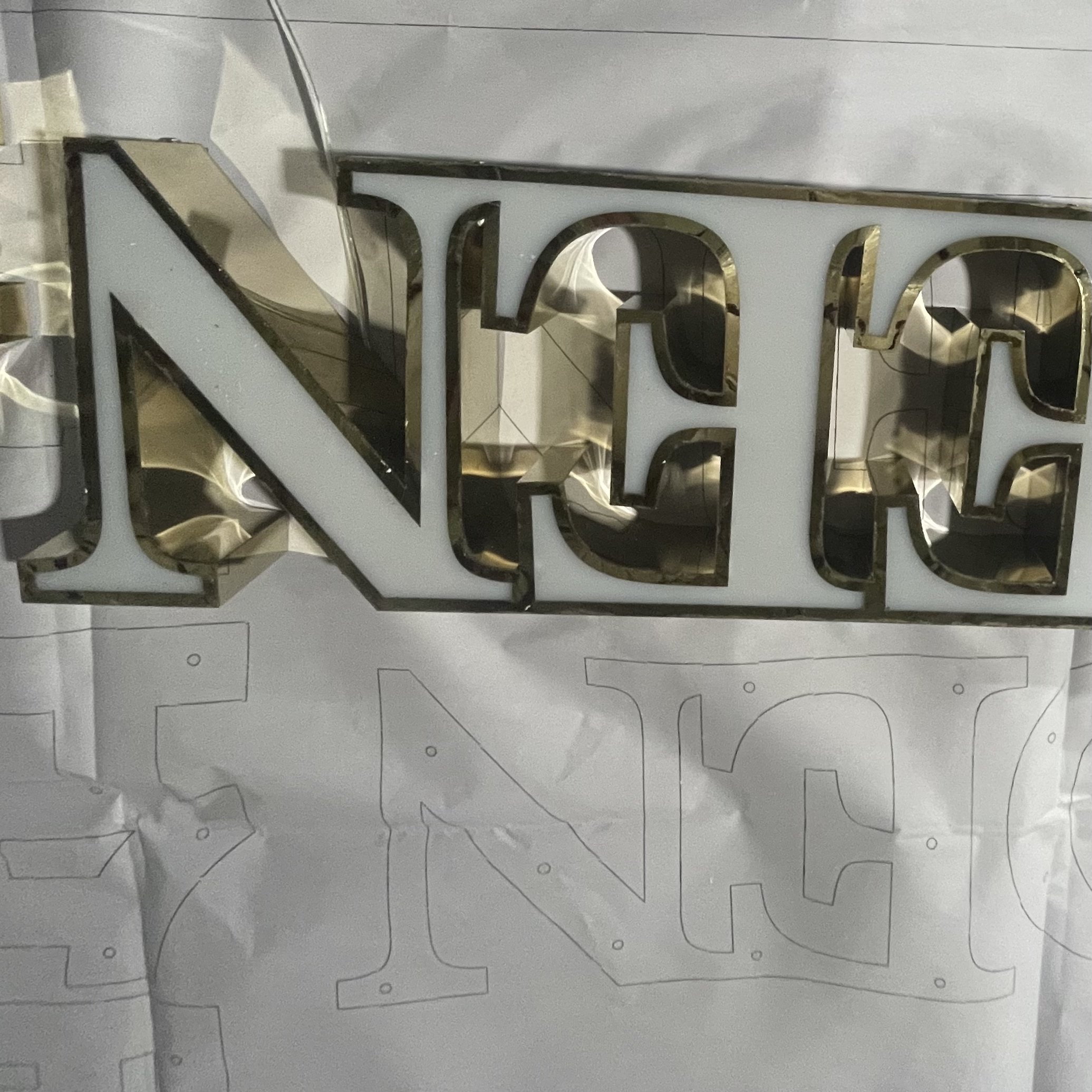 2025 Customizable 12V Indoor/Outdoor Commercial Advertising Stainless Steel Metal 3D Logo Door Heads DC Power Bars Neon Signs